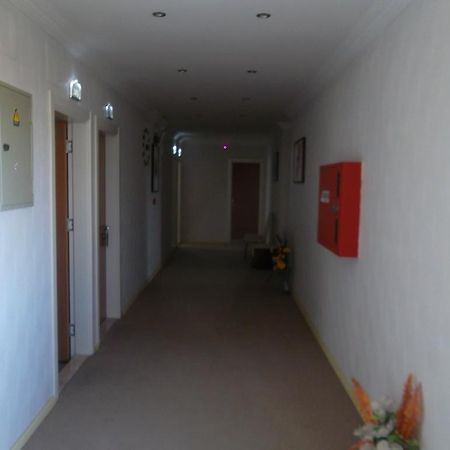 Konak Hotel Mut Exterior foto